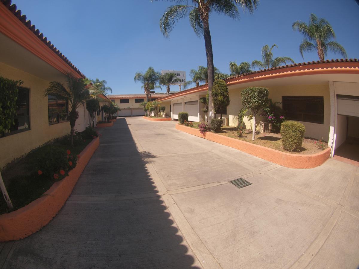 Auto Hotel Niza Tlaquepaque Екстер'єр фото