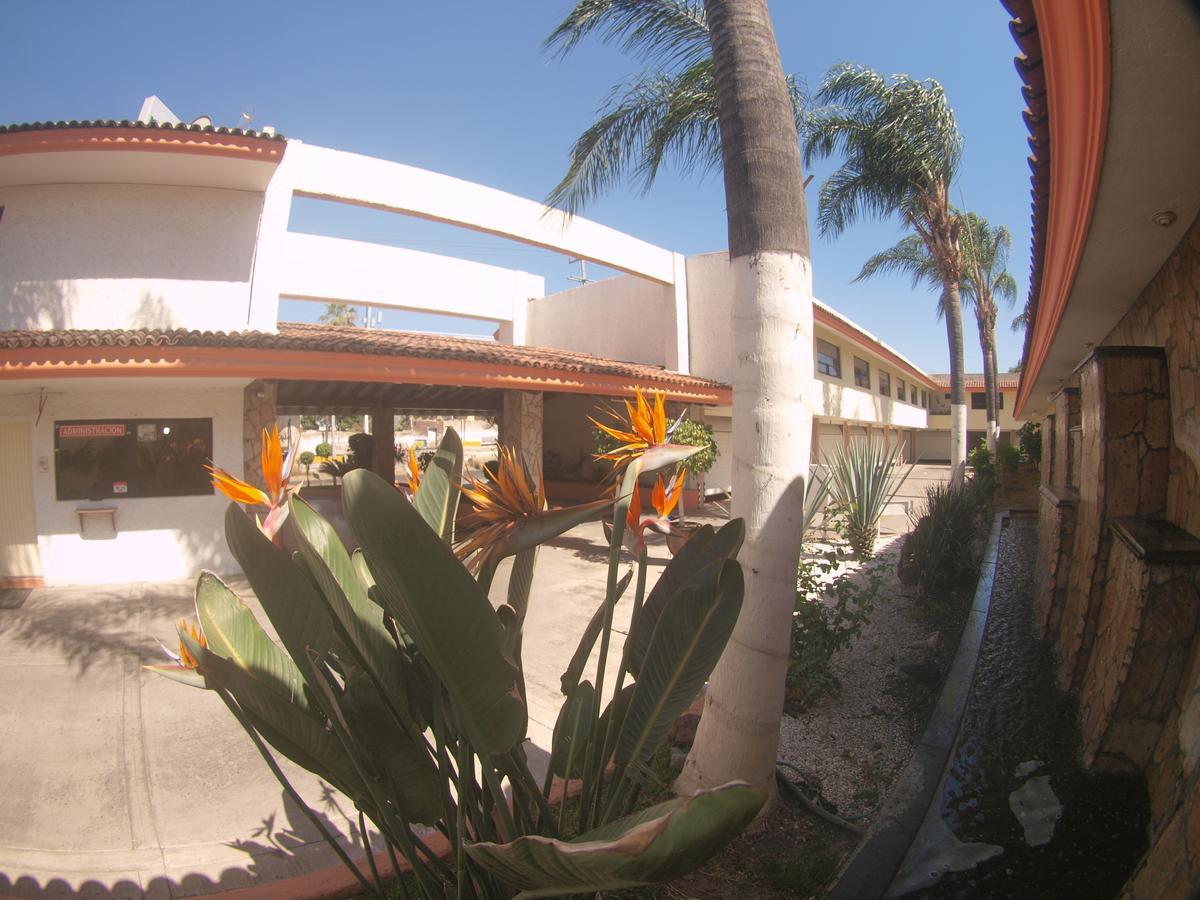 Auto Hotel Niza Tlaquepaque Екстер'єр фото