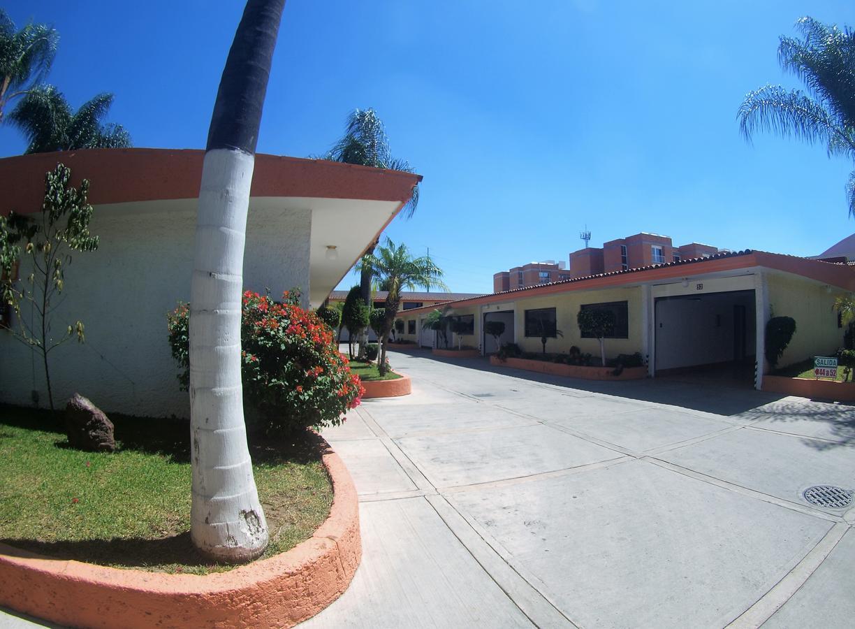 Auto Hotel Niza Tlaquepaque Екстер'єр фото